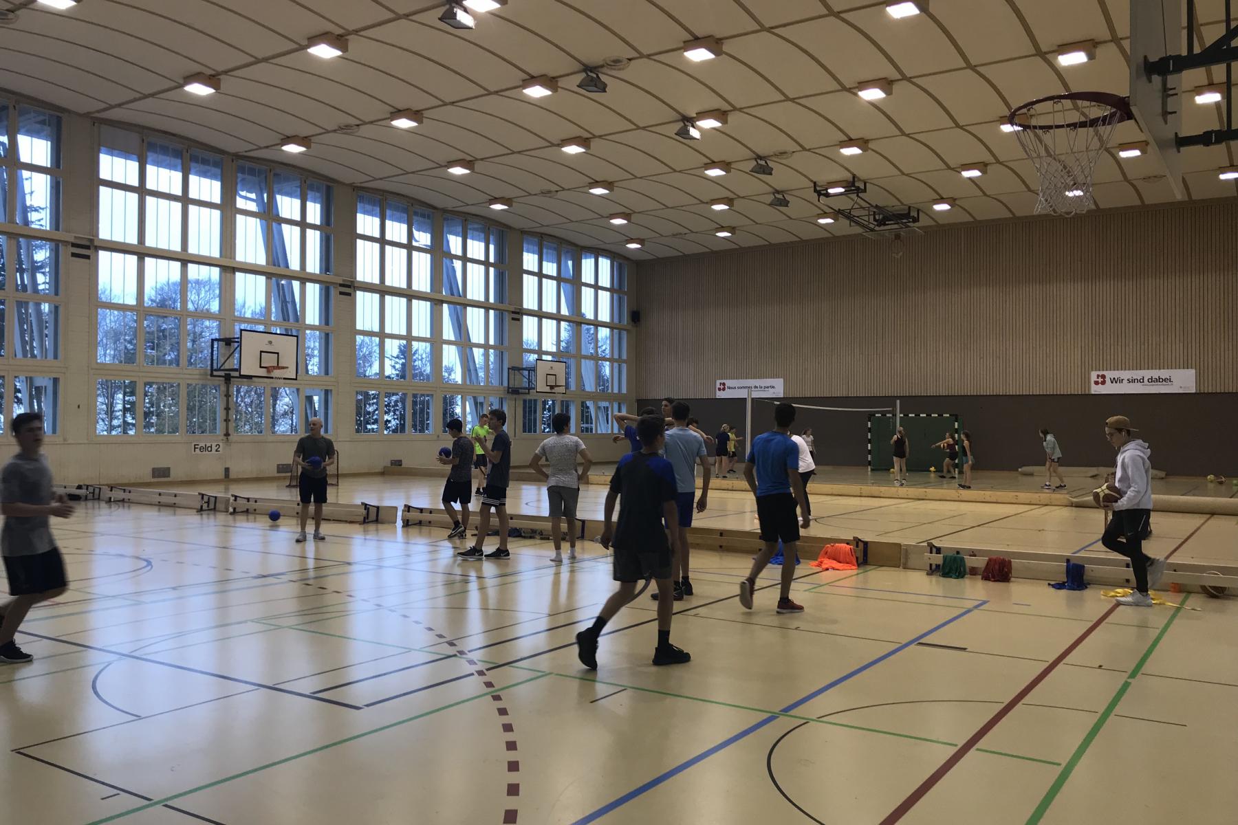 Zwischendurch war auch mal Zeit für Spiel und Spass in der Turnhalle