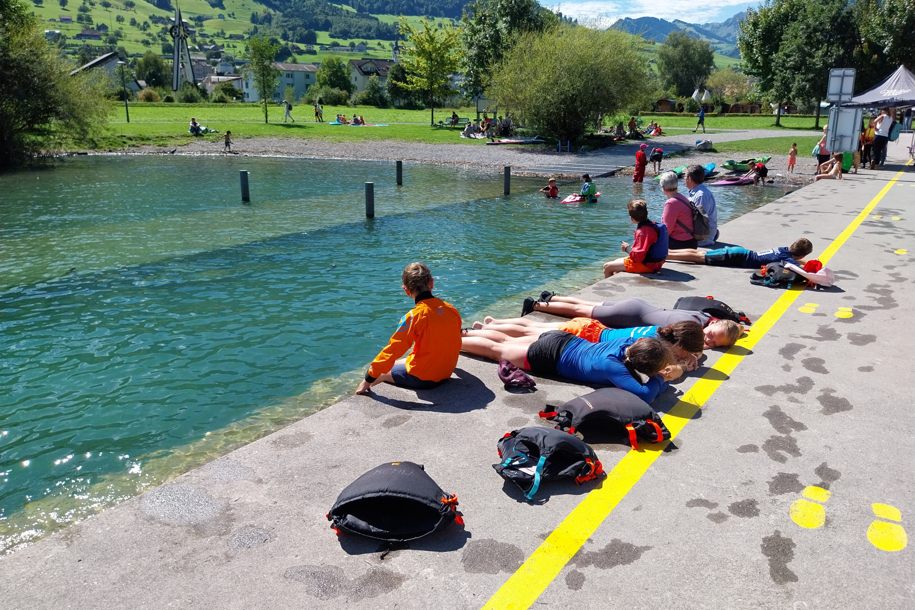 Pause und aufwärmen am See